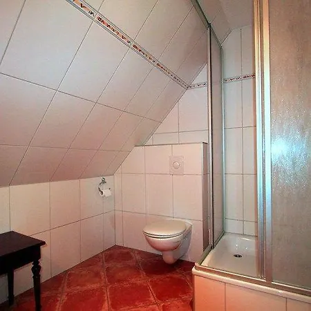 Alter-gardinger-deich-wohnung-g-3 דירה *